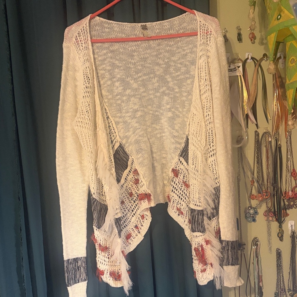 BKE Women's Open-Front Cardigan - Cream, Gray, and Red